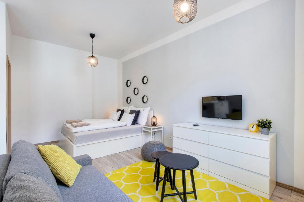 d.Five Rózsa Apartment Budapest Exterior foto