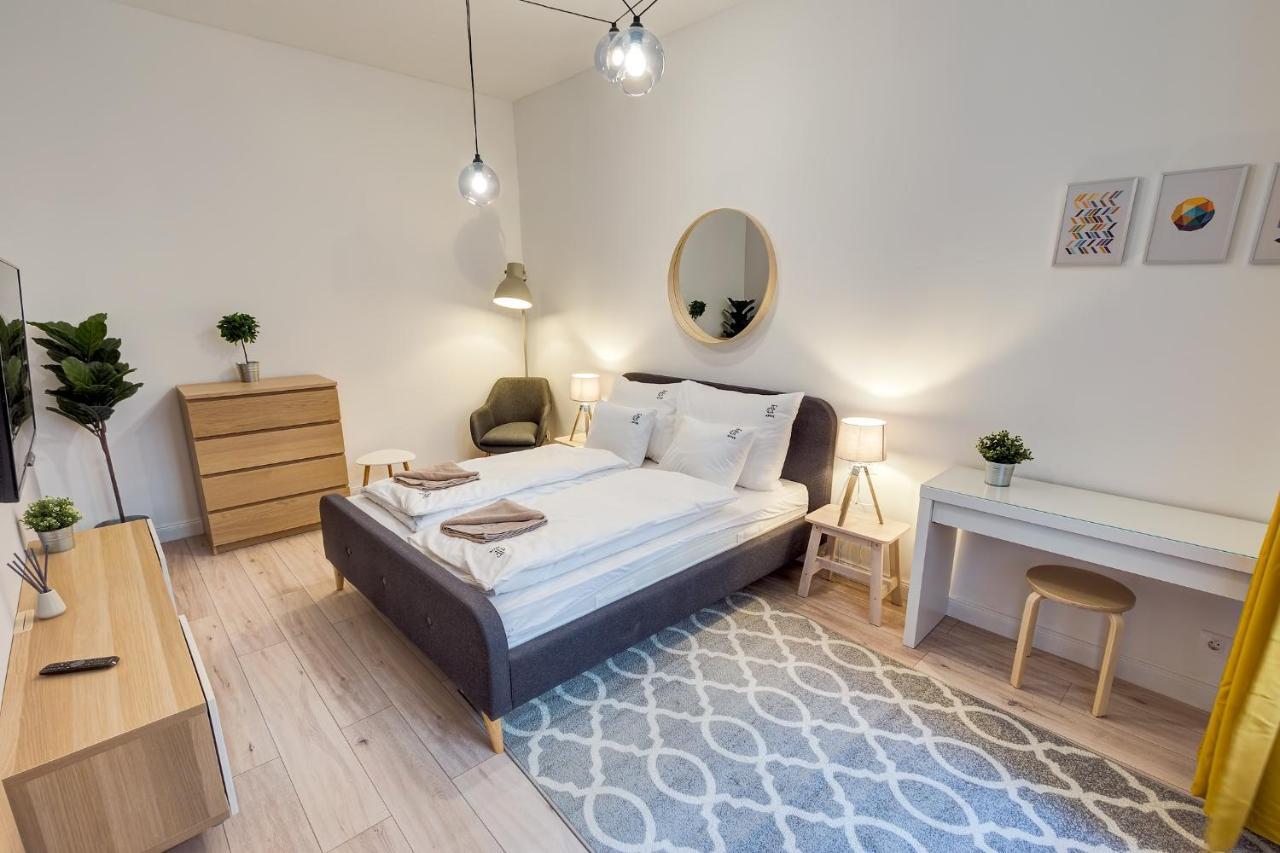 d.Five Rózsa Apartment Budapest Exterior foto