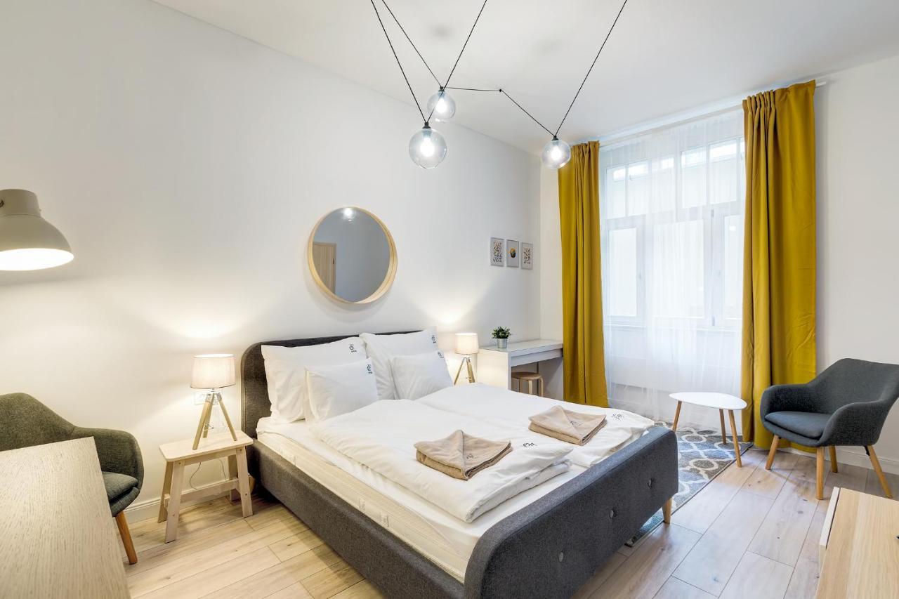 d.Five Rózsa Apartment Budapest Exterior foto