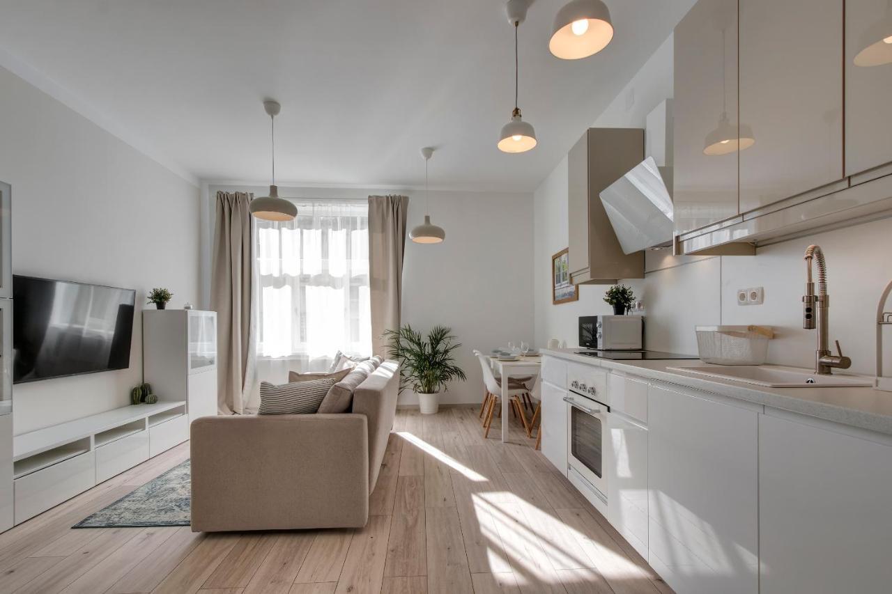 d.Five Rózsa Apartment Budapest Exterior foto