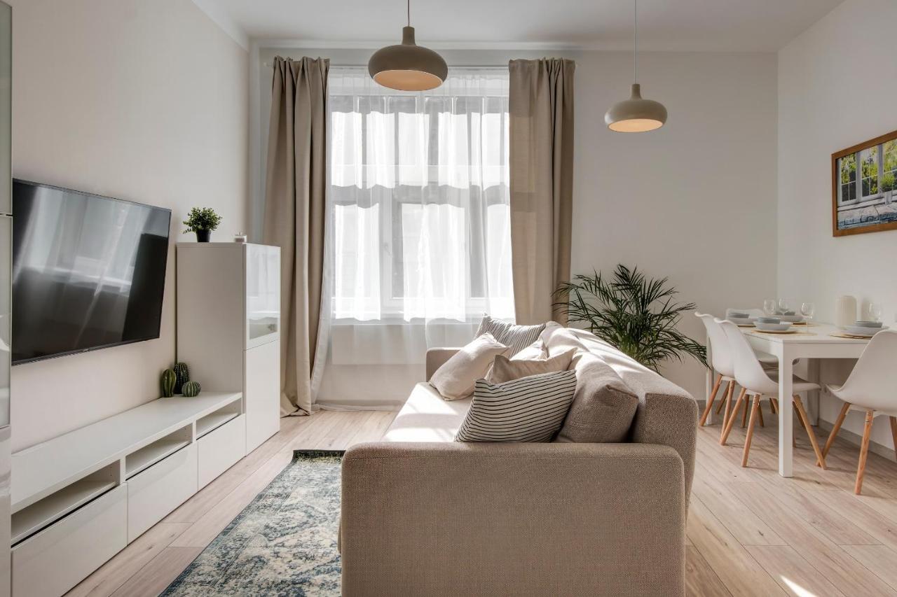 d.Five Rózsa Apartment Budapest Exterior foto